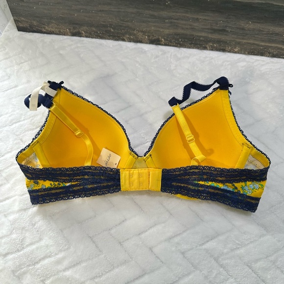 Nwt $44 Aerie American Eagle Katie Lightly Lined T Shirt Bra Yellow Blue 36B - Picture 4 of 11